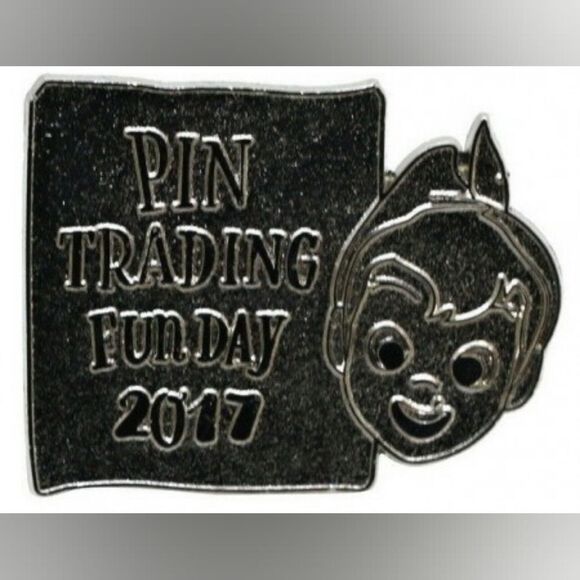 🩵NWOT Peter Pan Trading Fun Day 2017 Collection Trading/Lapel Pin - Picture 1 of 5